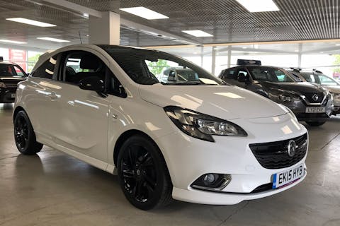 White Vauxhall Corsa 1.4 Limited Edition 2015