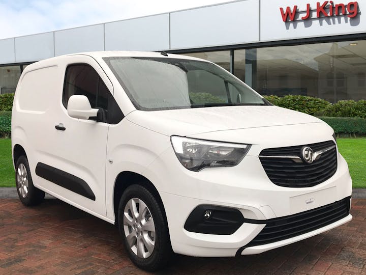  Vauxhall Combo 1.5 L1h1 2000 Griffin Edition 2021