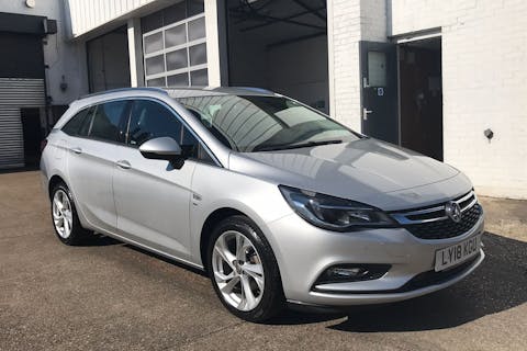 Silver Vauxhall Astra 1.4 SRi Nav 2018