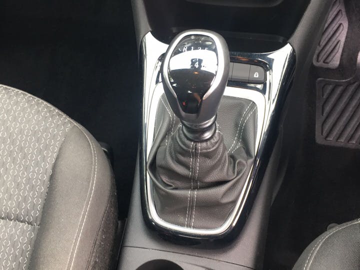Silver Vauxhall Crossland X 1.2 SE Ecotec S/S 2019