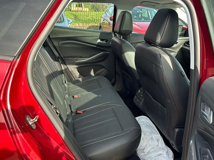 Red Vauxhall Grandland X 1.2 Elite Nav 2020