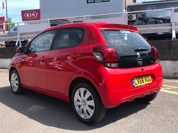 Red Peugeot 108 1.0 Active 2019