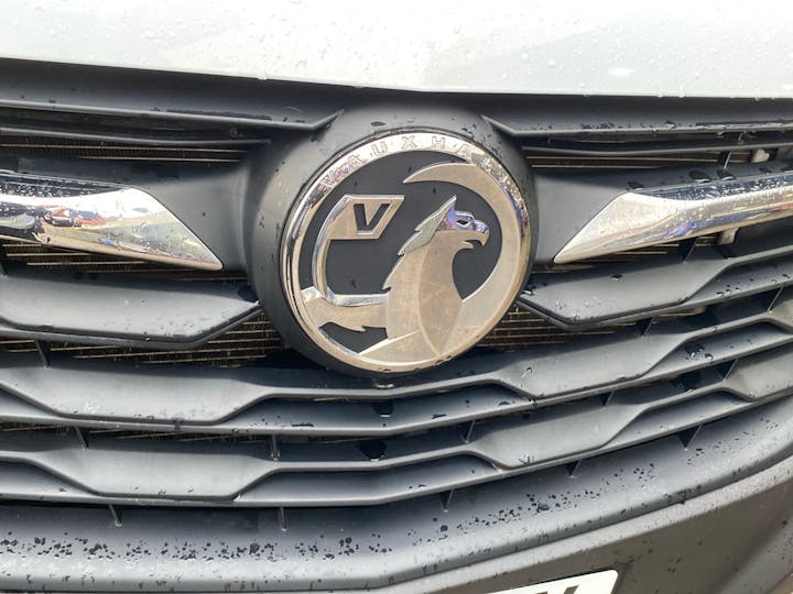 White Vauxhall Movano 2.3 L3h2 F3500 2020