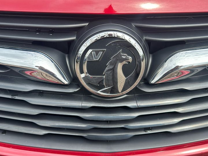 Red Vauxhall Grandland X 1.2 SRi Nav 2021