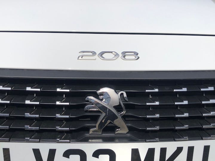 White Peugeot 208 1.2 Puretech Active Premium S/S 2022