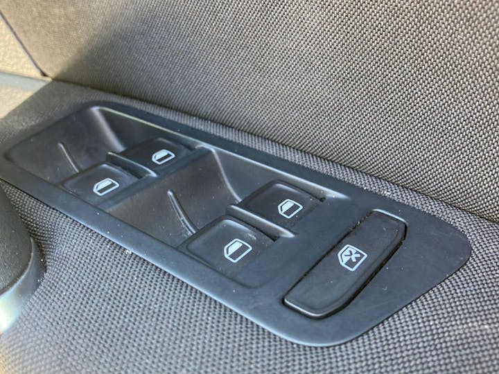 Silver Volkswagen Golf 1.6 SE TDI Bluemotion Technology DSG 2014