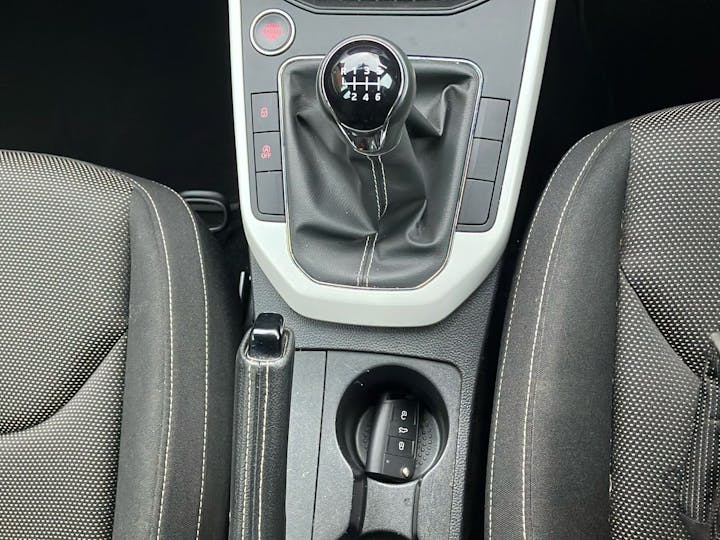 Black SEAT Arona 1.0 Ecotsi Xcellence 2021