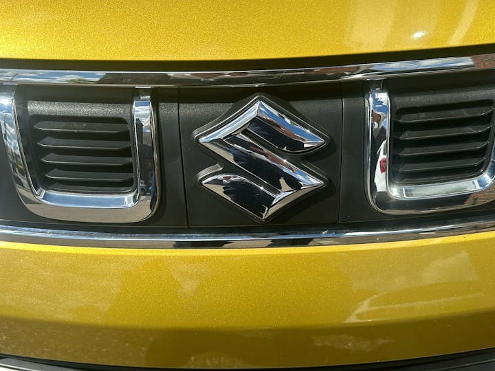 Yellow Suzuki Ignis 1.2 Sz5 Dualjet Allgrip Mhev 2022