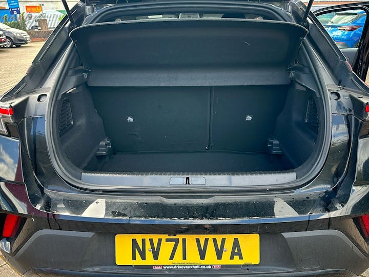 Black Vauxhall Mokka 1.2 SRi Premium 2022