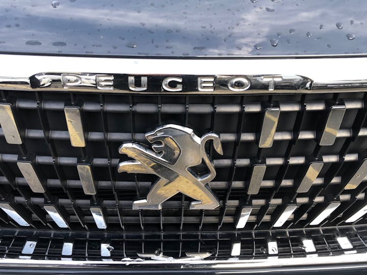  Peugeot 3008 1.2 S/S Allure 2018