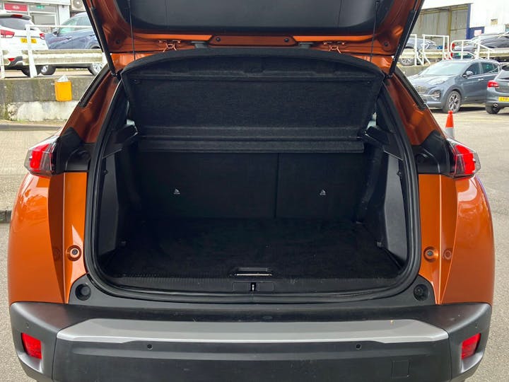 Orange Peugeot 2008 1.2 Puretech S/S Allure 2020