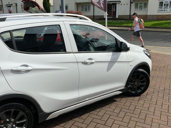 White Vauxhall Viva 1.0 Rocks 2019