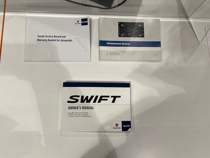Red Suzuki Swift 1.2 Sz5 Dualjet Allgrip Shvs 2018