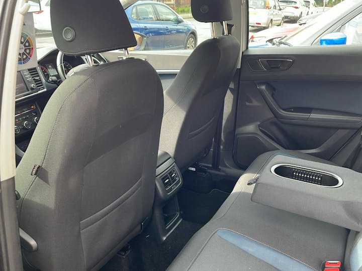 White SEAT Ateca 1.0 TSI Ecomotive SE Technology 2017